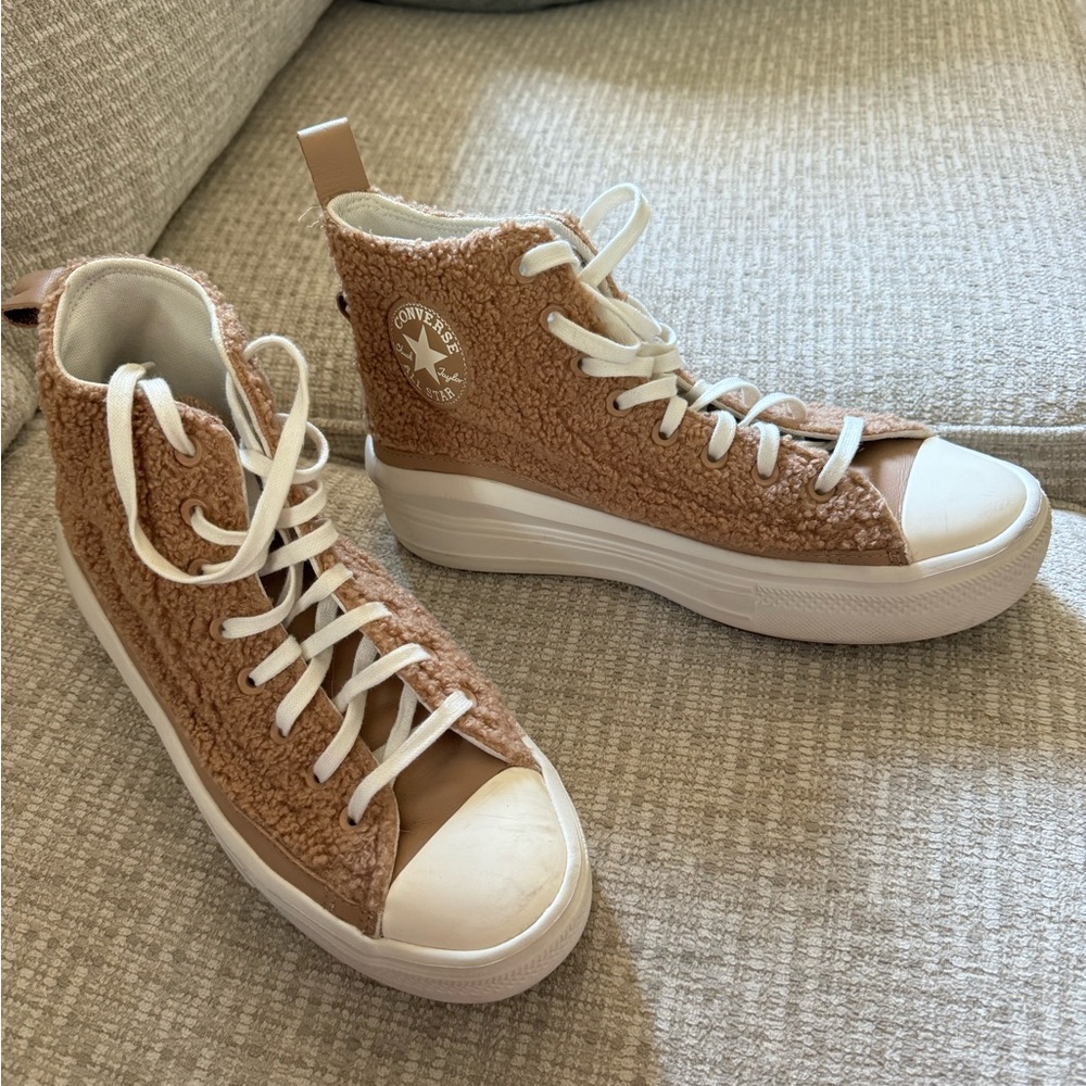 Sherpa converse